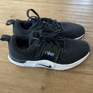 NIKE WOMENS IN SEASON TR 10 TRAINING SHOE - BLACK